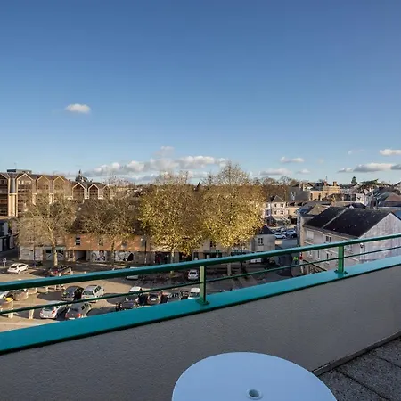 Lägenhet Le Mancini - Parking Et Terrasse Mayenne